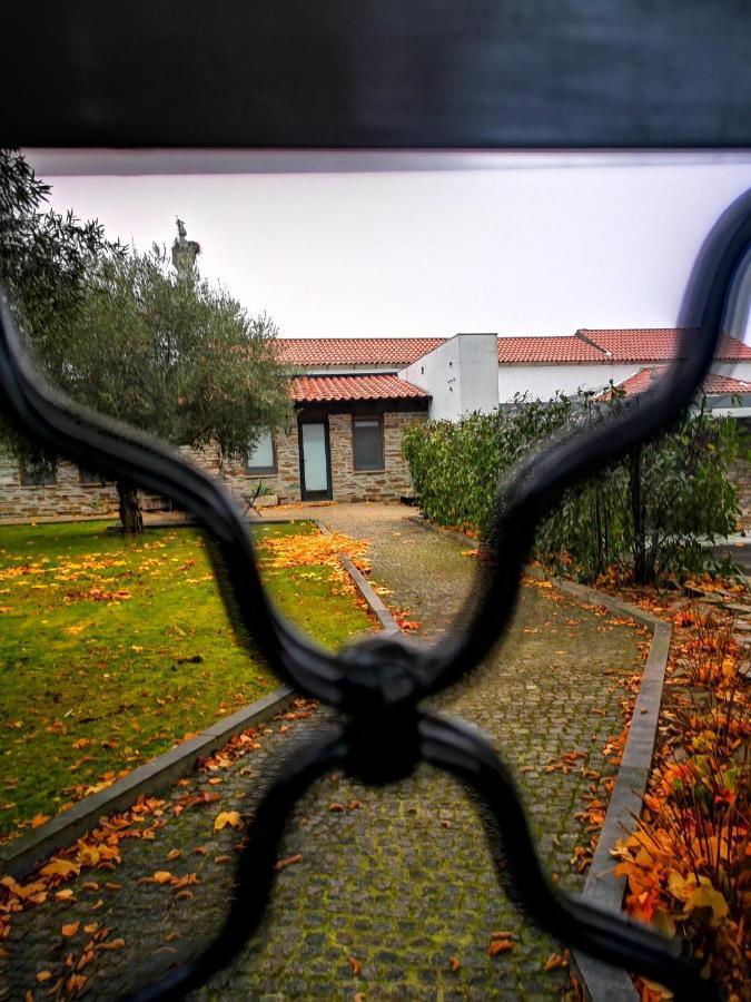 Casa De Campo Dos Tavoras 미란델라 외부 사진