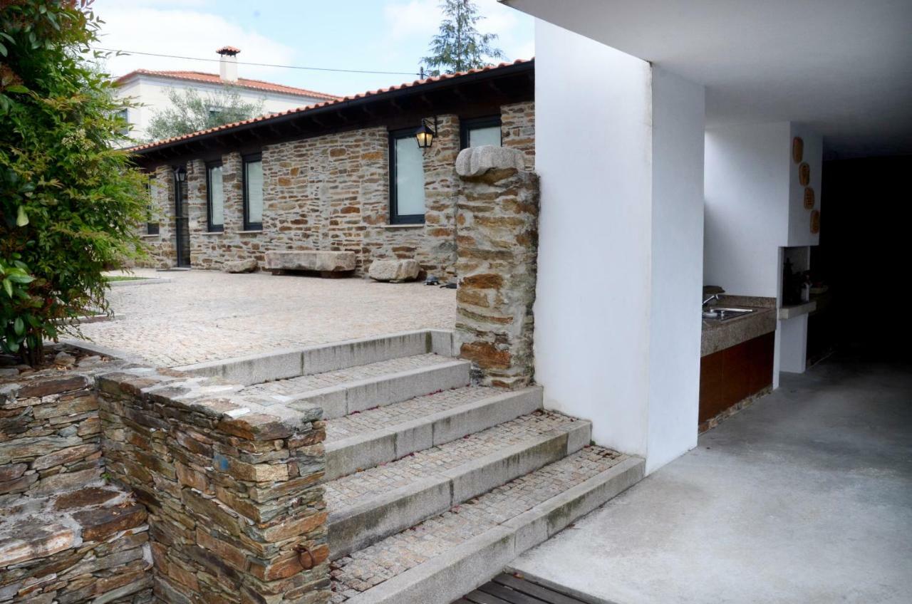 Casa De Campo Dos Tavoras 미란델라 외부 사진