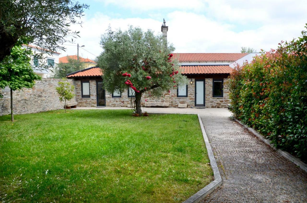 Casa De Campo Dos Tavoras 미란델라 외부 사진